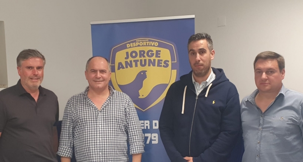 André Martins é o novo treinador de Juvenis do DJA