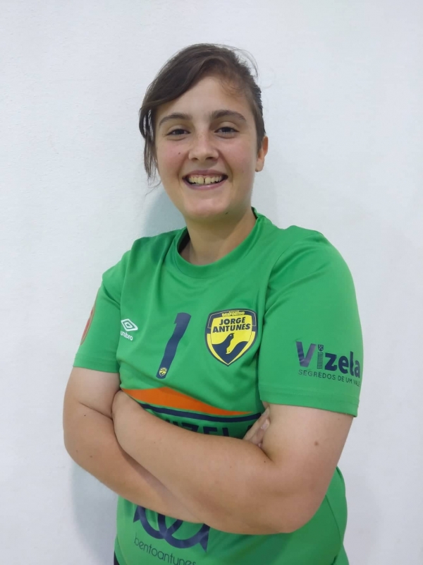 Salu reforça seniores femininas do DJA