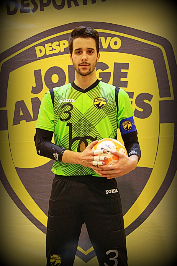 Vasco Ribeiro vai à Letónia representar Portugal