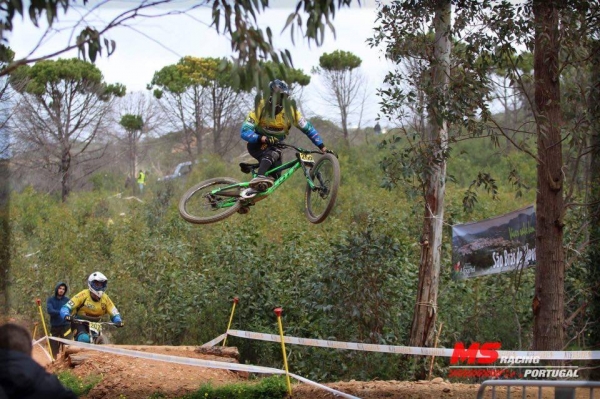 2 atletas no campeonato do mundo