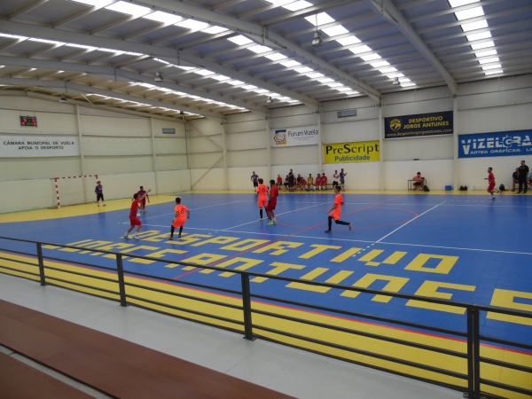 Futsal com várias vitórias na pré-época