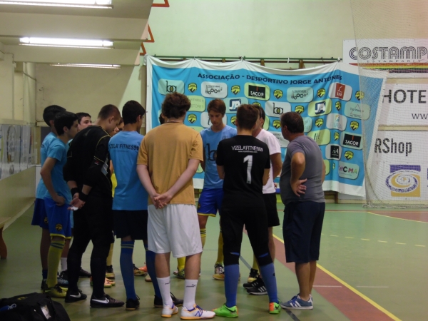 Campeões de regresso