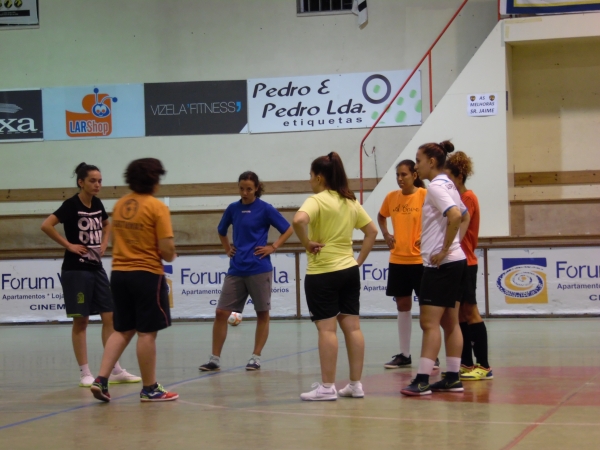 Equipa em construção