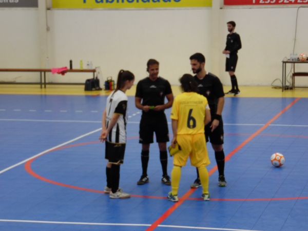 Arrancaram os campeonatos